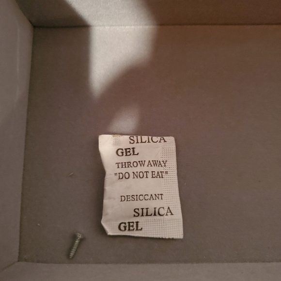 Avon Trinket Box in Robin's Egg Blue - Picture 4 of 7